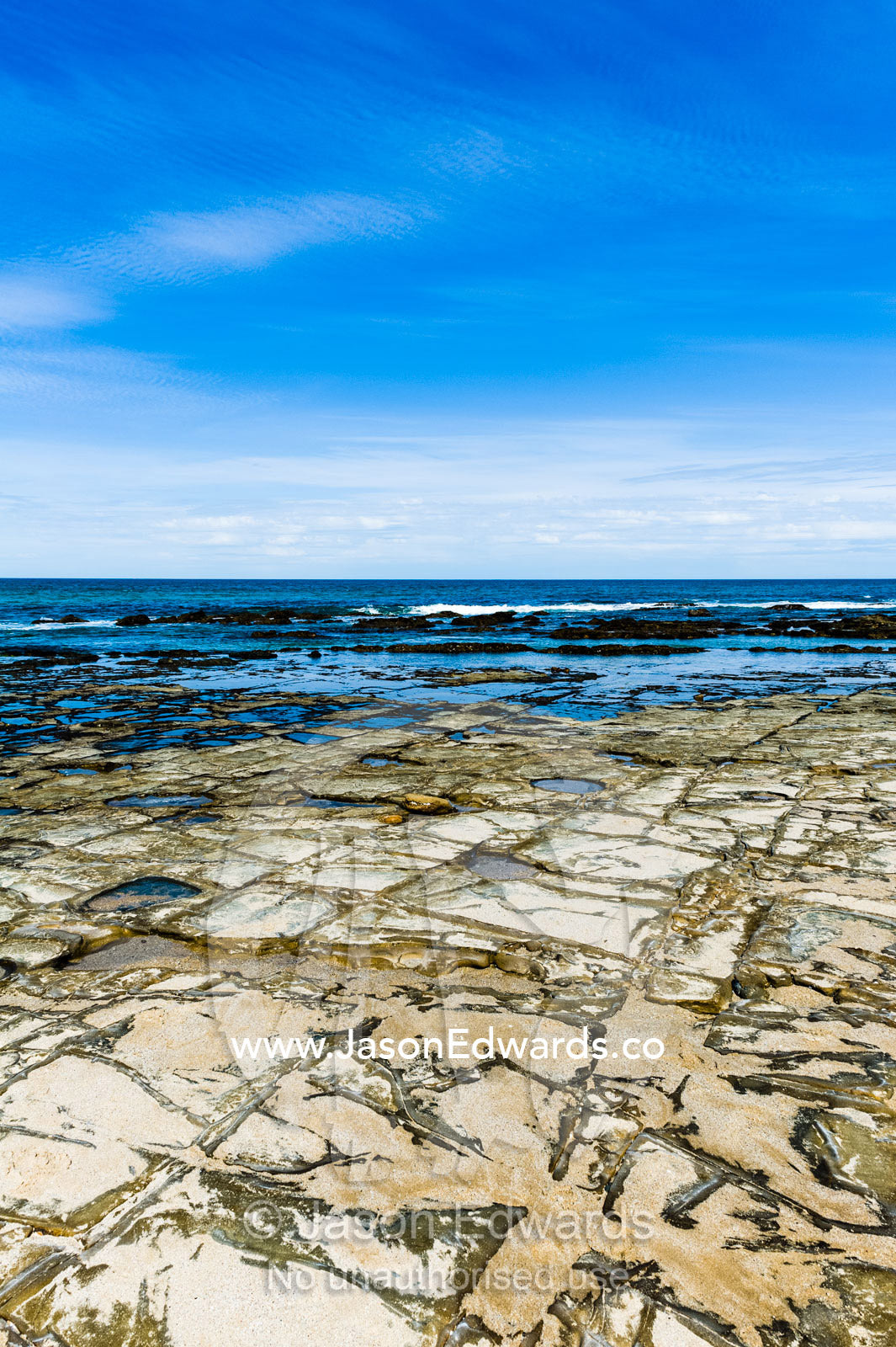 Low tide exposes ... Wye River, Great Ocean Road, Victoria, Australia.