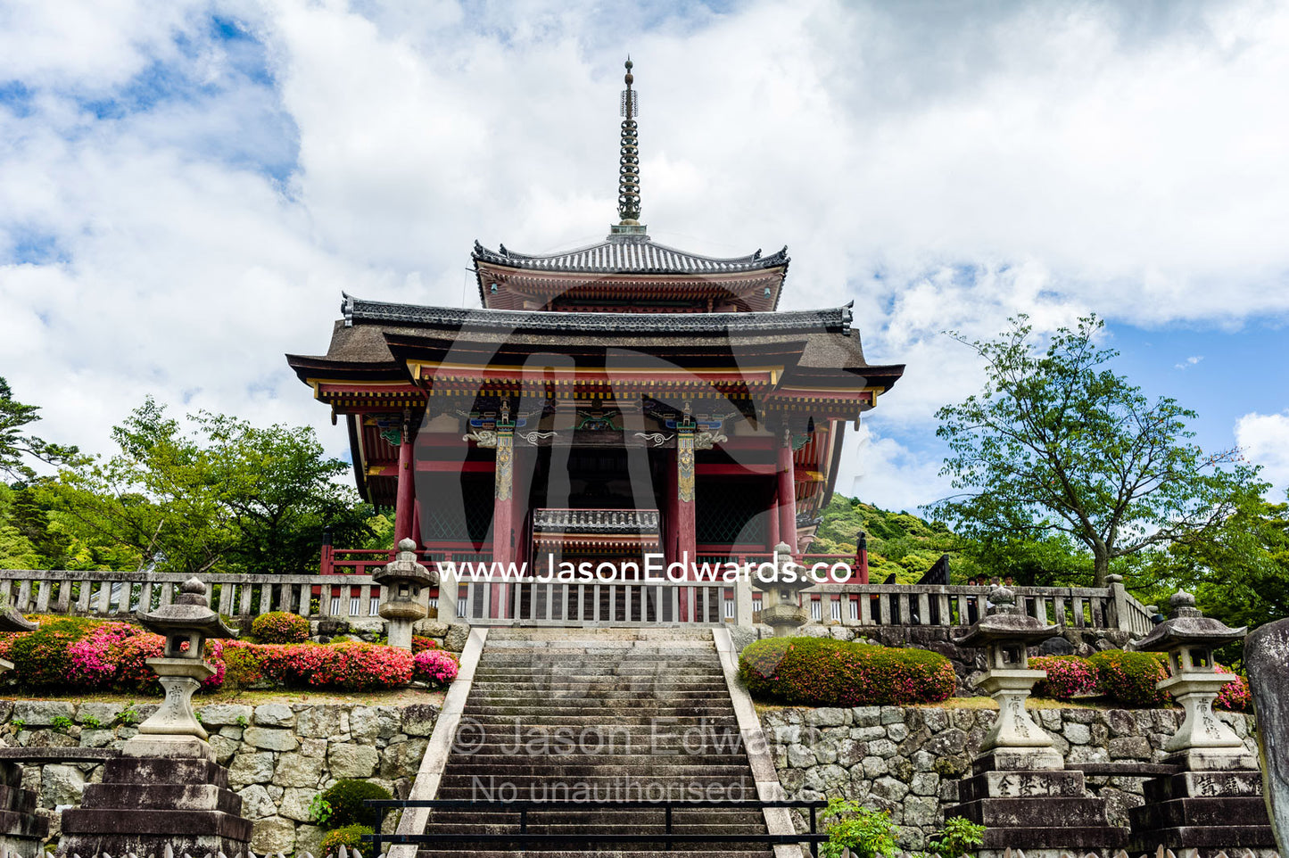 A buddhist temple on a mountaintop overlooking the Kyoto skyline. Kiyomizu-dera Temple, Higashiyama Ward, Kyoto, Kyoto Prefecture, Japan.