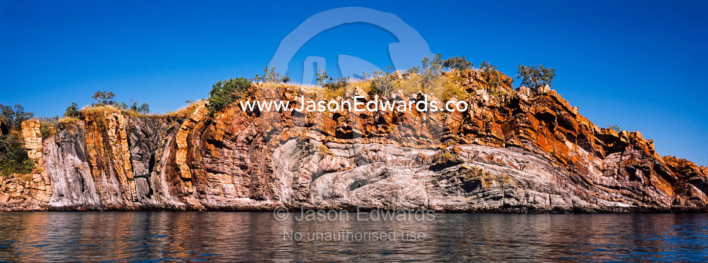 A series of sandstone Anticlines where folds in the rock happen under pressure. Nares Point, Cockatoo Island, Yampi Sound, Kimberley Coast, Western Australia, Australia.