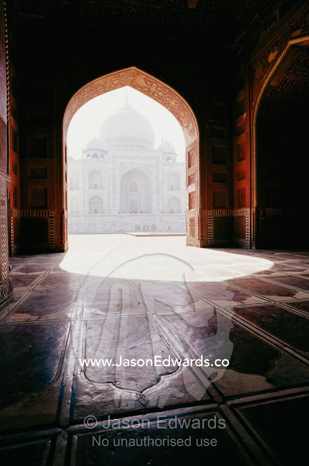A view of the Taj Mahal from a nearby mosque. Agra, India.