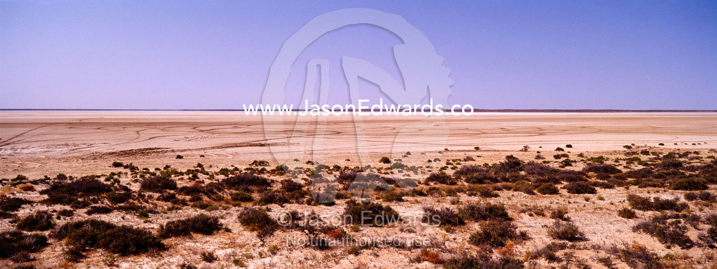 Vast salt lakes are common in the more arid regions of Australia. Western New South Wales, Australia.