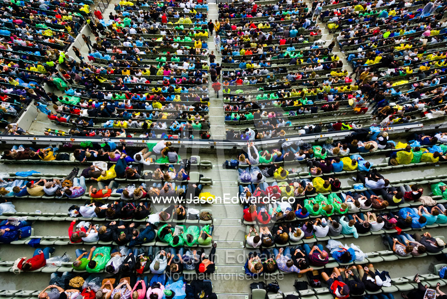 Crowds gather for a music festival to raise funds for bushfire relief. The MCG, Melbourne Cricket Ground, Melbourne, Victoria, Australia.