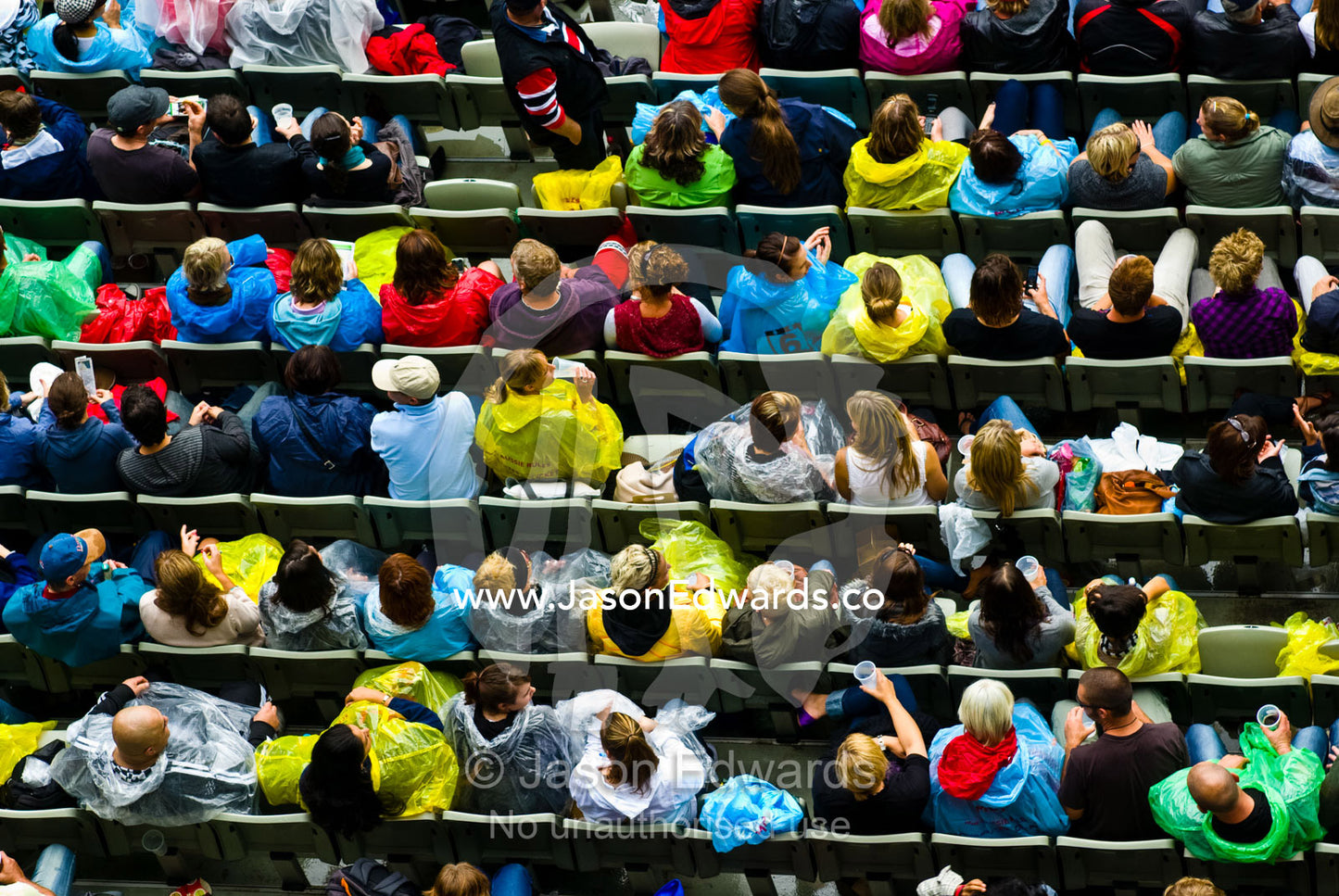 Crowds gather for a music festival to raise funds for bushfire relief. The MCG, Melbourne Cricket Ground, Melbourne, Victoria, Australia.