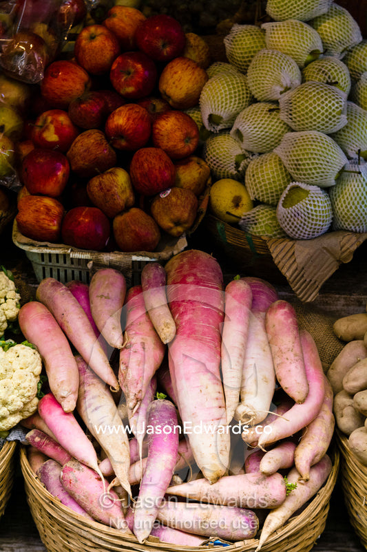 Fresh, healthy and organic apples, nashi pears and turnips for sale in a Himalayan farmers market. Thimphu, Thimphu District, Bhutan.
