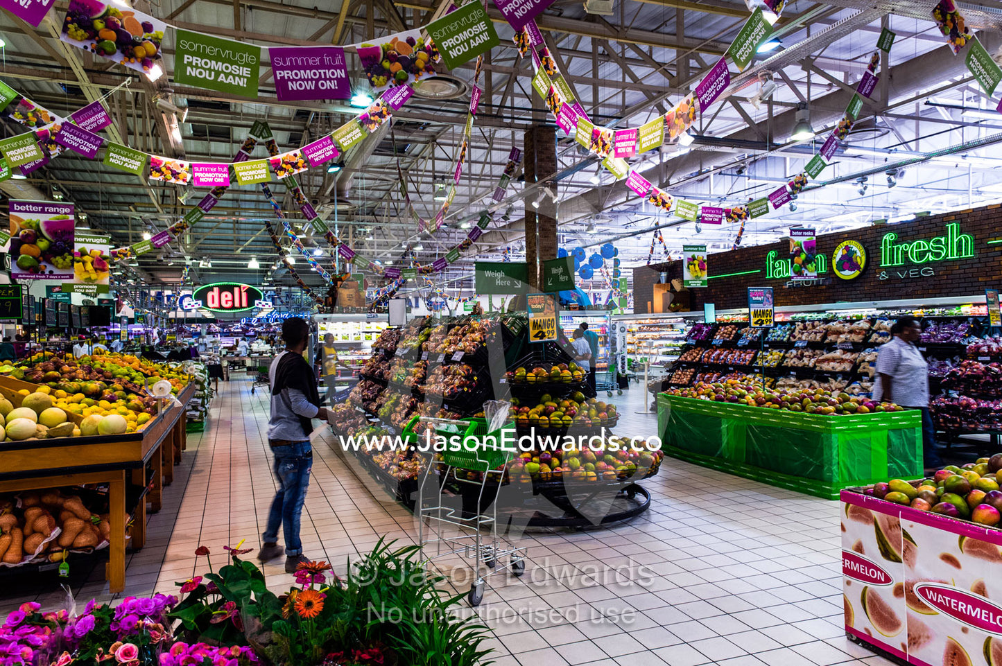 Fresh fruit and vegetables for sale in a shopping mall supermarket. Menlyn Park, Pretoria, Menlyn Mall, Pretoria, Gauteng Province, South Africa.