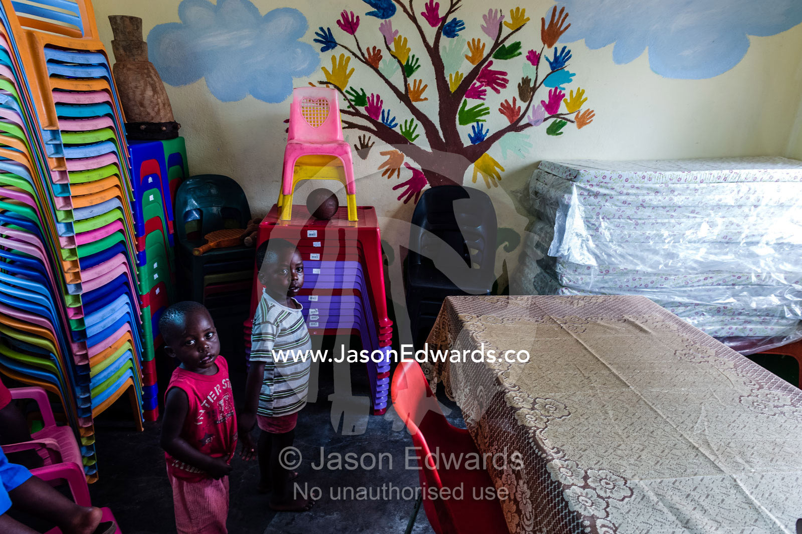 Children waiting in a classroom of a small African Primary school. Kruger National Park, Manyeleti, Shalati Village, Mnisi Community, Limpopo, South Africa.