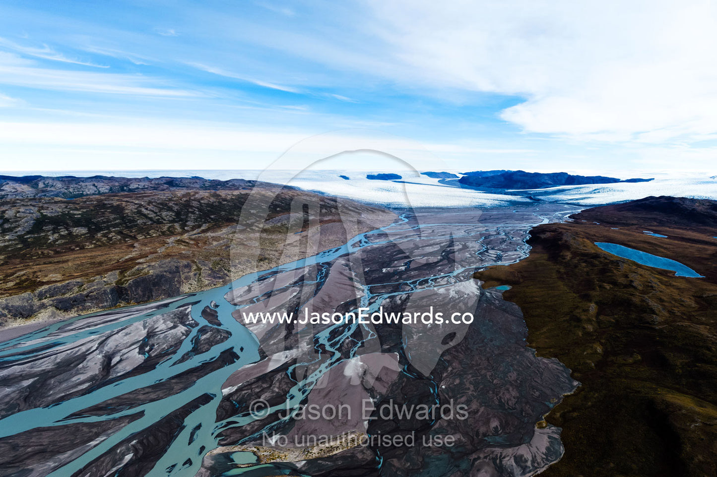 An outwash plain created by a river flowing with meltwater and sediment from a glacier. Qinnguata Kuussua River, Russell Glacier, Greenland Ice Sheet, Qeqqata Municipality, Kangerlussuaq, Greenland.