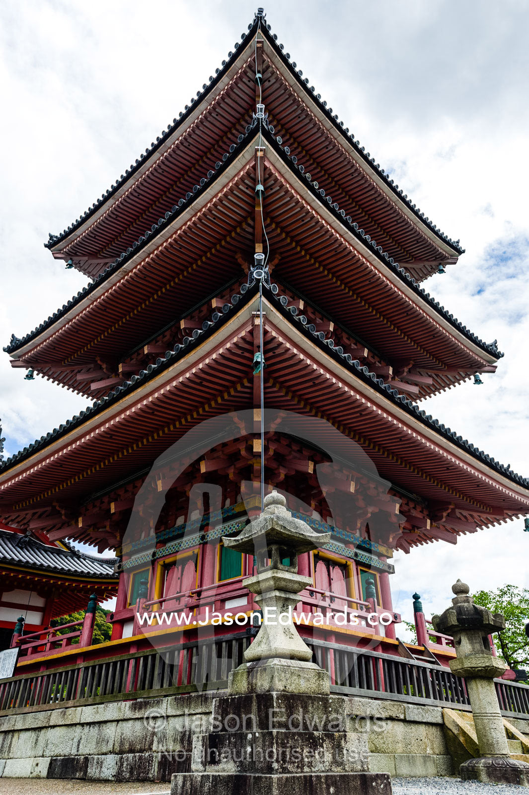 The winged eves of an ornate buddhist temple in Kyoto. Kiyomizu-dera Temple, Higashiyama Ward, Kyoto, Kyoto Prefecture, Japan.