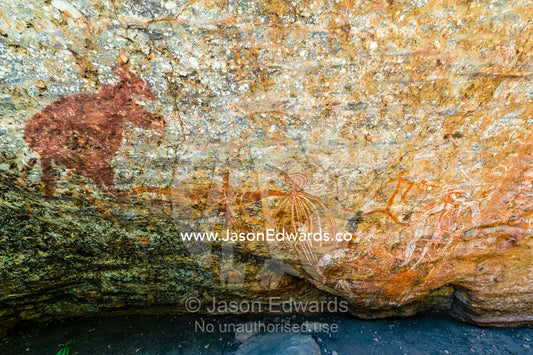 An Aboriginal rock painting art incline gallery featuring a kangaroo. Burrunggui, Nourlangie Rock, Arnhem Land, Kakadu National Park, Northern Territory, Australia.
