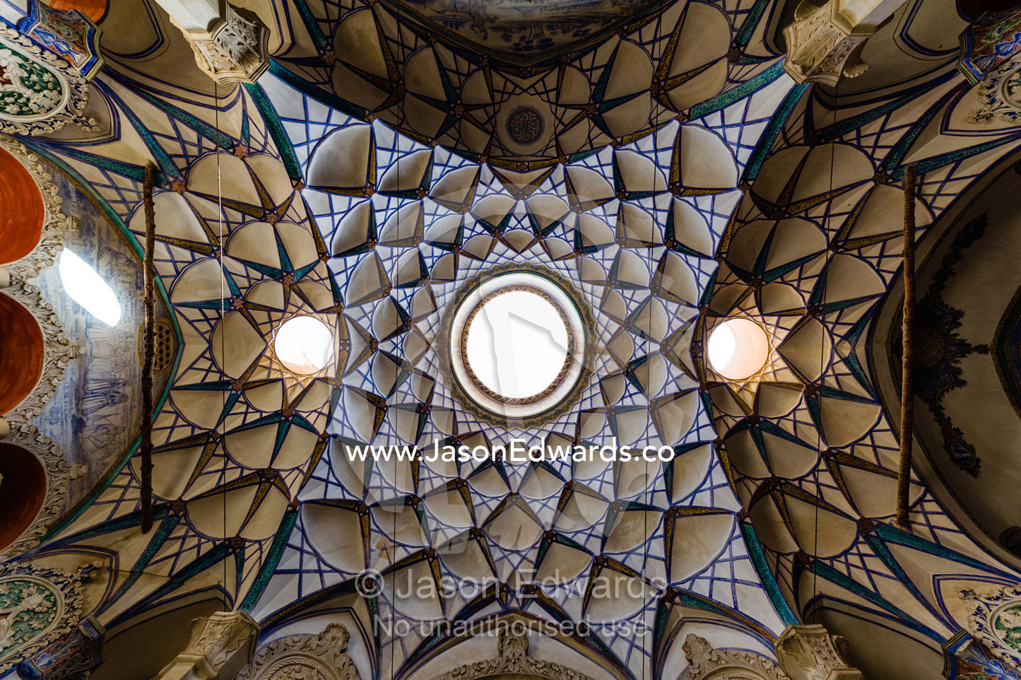 Skylights illuminate the vaulted spiralling geometric ceiling of the Borujerdis House. Borujerdis House, Kashan, Isfahan Province, Islamic Republic of Iran.