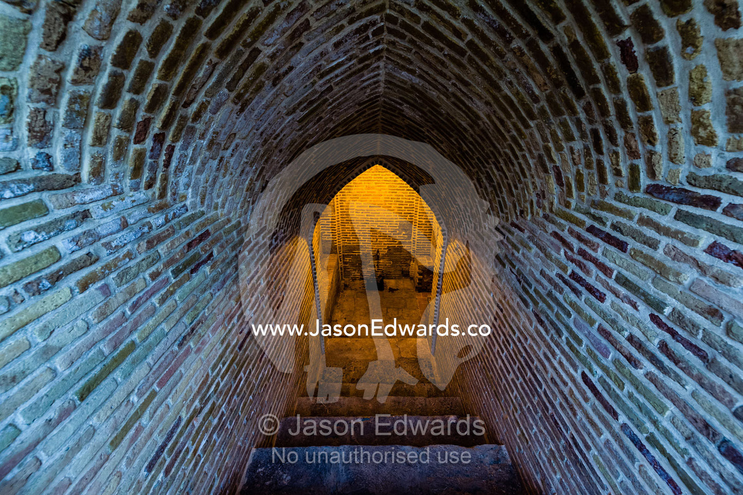 A stairwell descends into the cistern below a Bazaar. Kashan, Isfahan, Islamic Republic of Iran.
