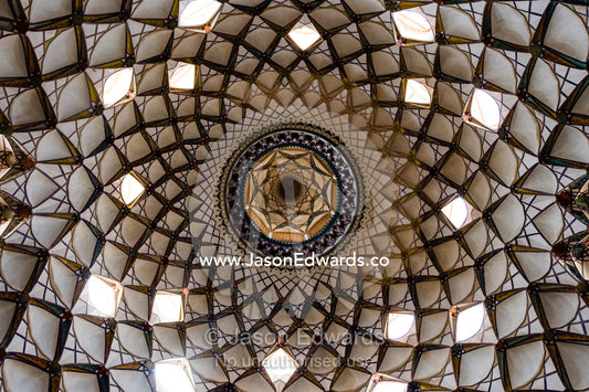 Skylights illuminate the vaulted spiralling geometric ceiling of the Borujerdis House. Borujerdis House, Kashan, Isfahan, Islamic Republic of Iran.
