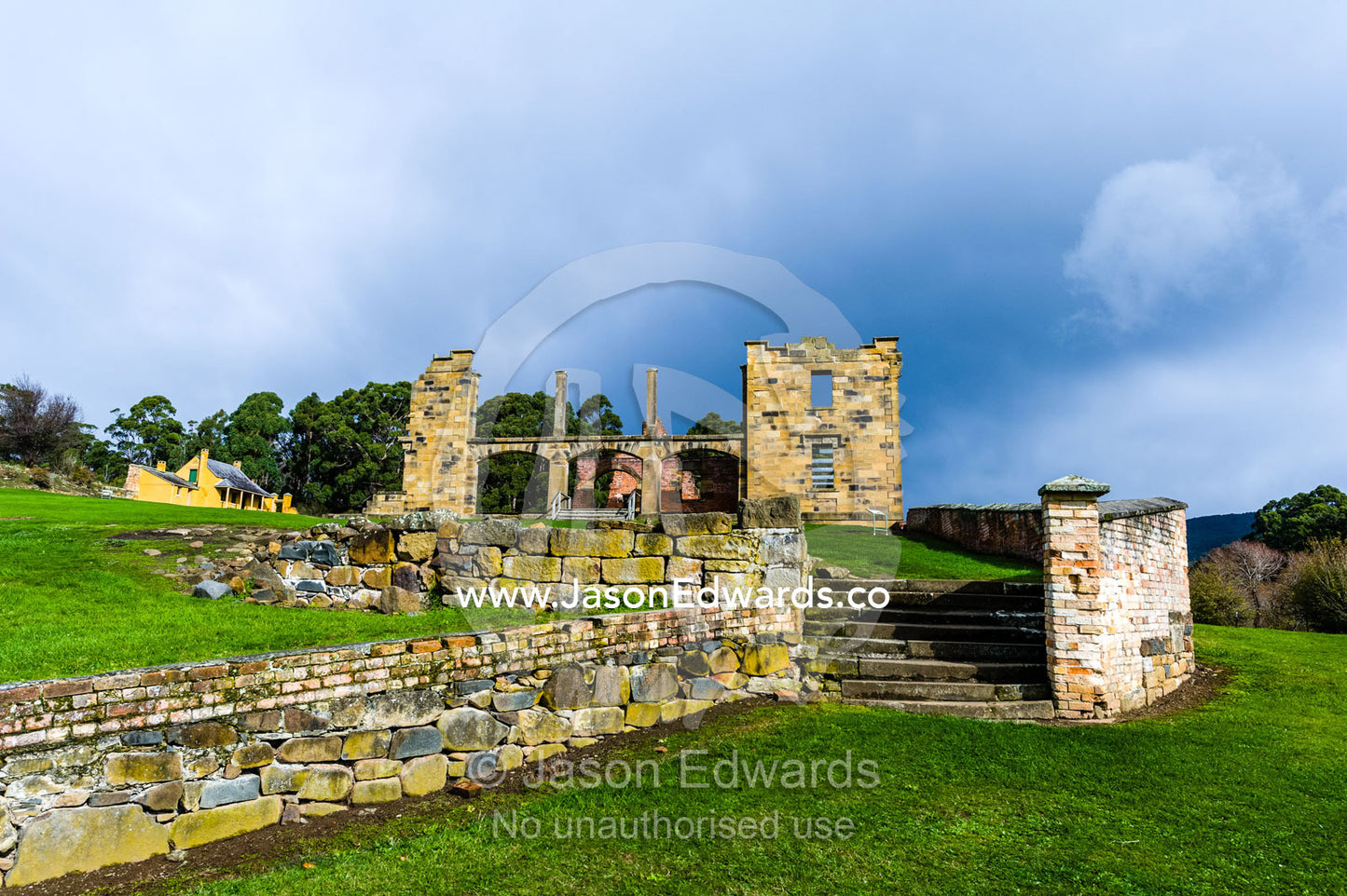 The Port Arthur hospital resting on the hilltop above the penitentiary. Port Arthur Historic Site, Port Arthur, Tasmania,
Australia.