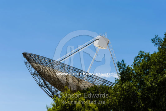 The receiving cabin above the parabolic dish of a radio telescope containing radio and microwave detectors. CSIRO, Parkes Observatory, Australia National Telescope Facility, Parkes, New South Wales, Australia.